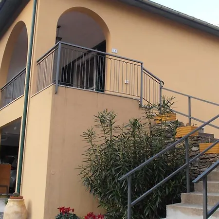 Villini Amoretti A2 Holiday home Alassio